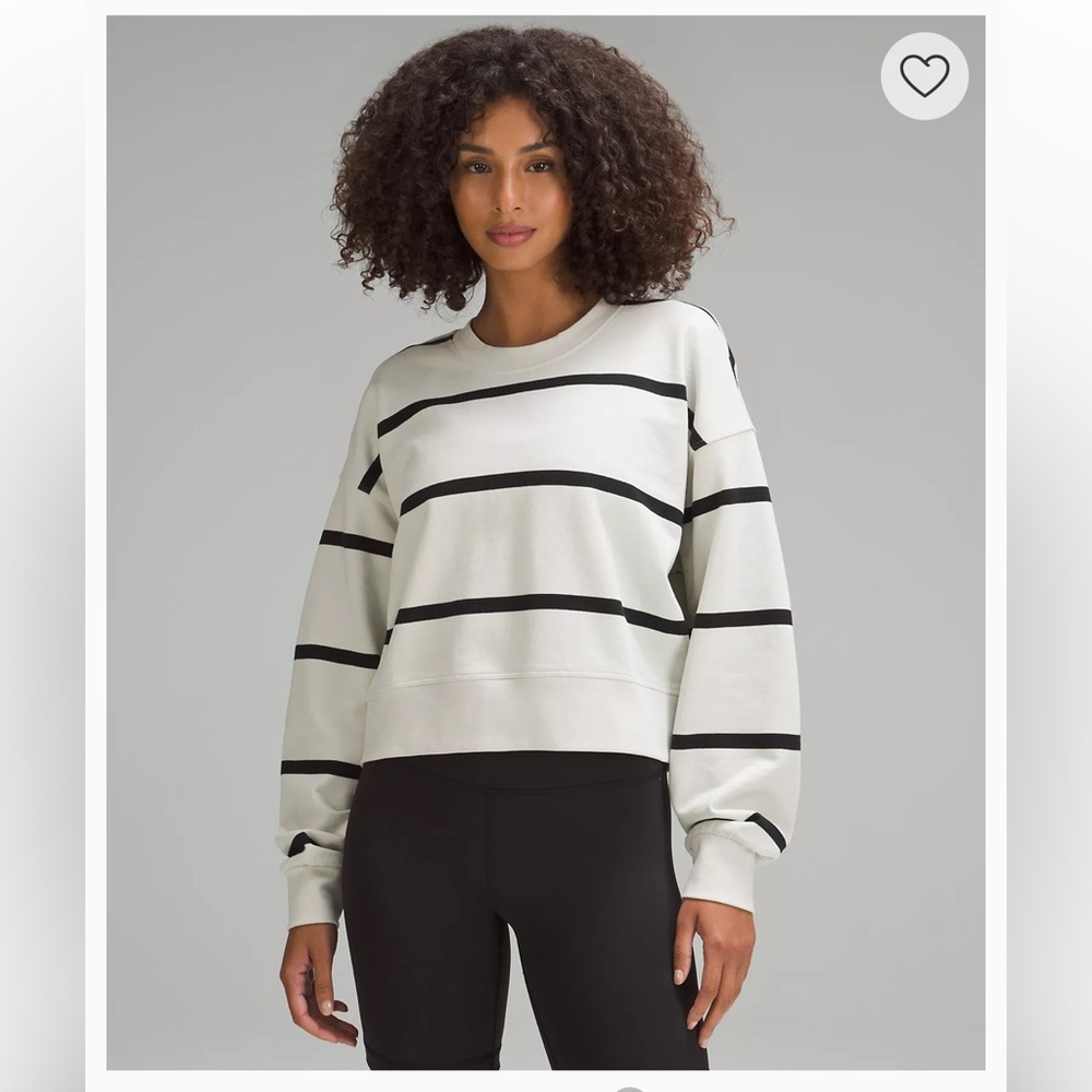 lululemon athletica Black and White Crew Neck Sweater - Picture 1 of 4